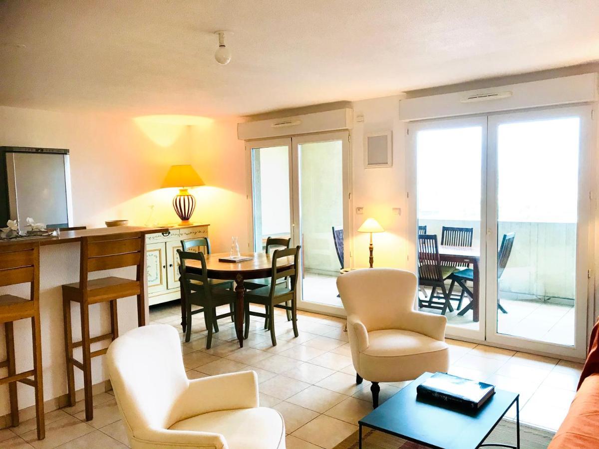 Grand Bleu Apartment Sete Exterior photo